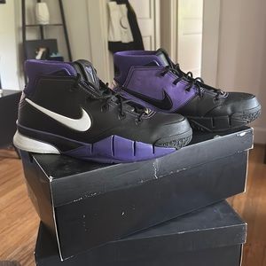 Kobe 1 - “Protro Black/University Purple”